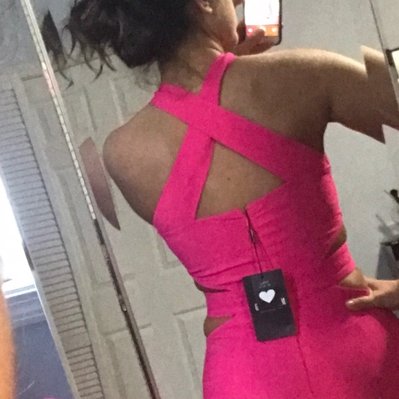 Dress - Picture 2 of 3